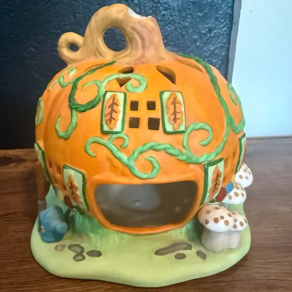 Cozy Pumpkin Patch House Tealight Candle Holder